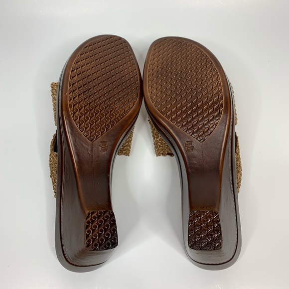 Daisy • heeled sandals - Picture 4 of 5